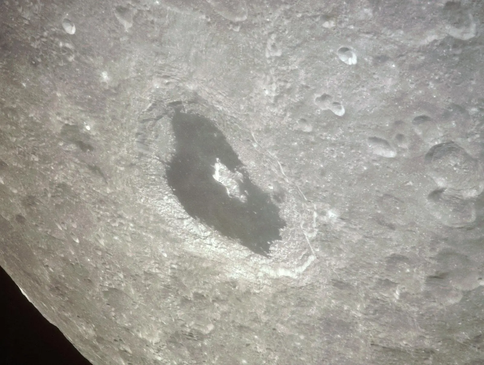 The far side crater Tsiolkovsky, photographed as Apollo 13 swung around the Moon, 14 April 1970 (AS13-60-8659)
