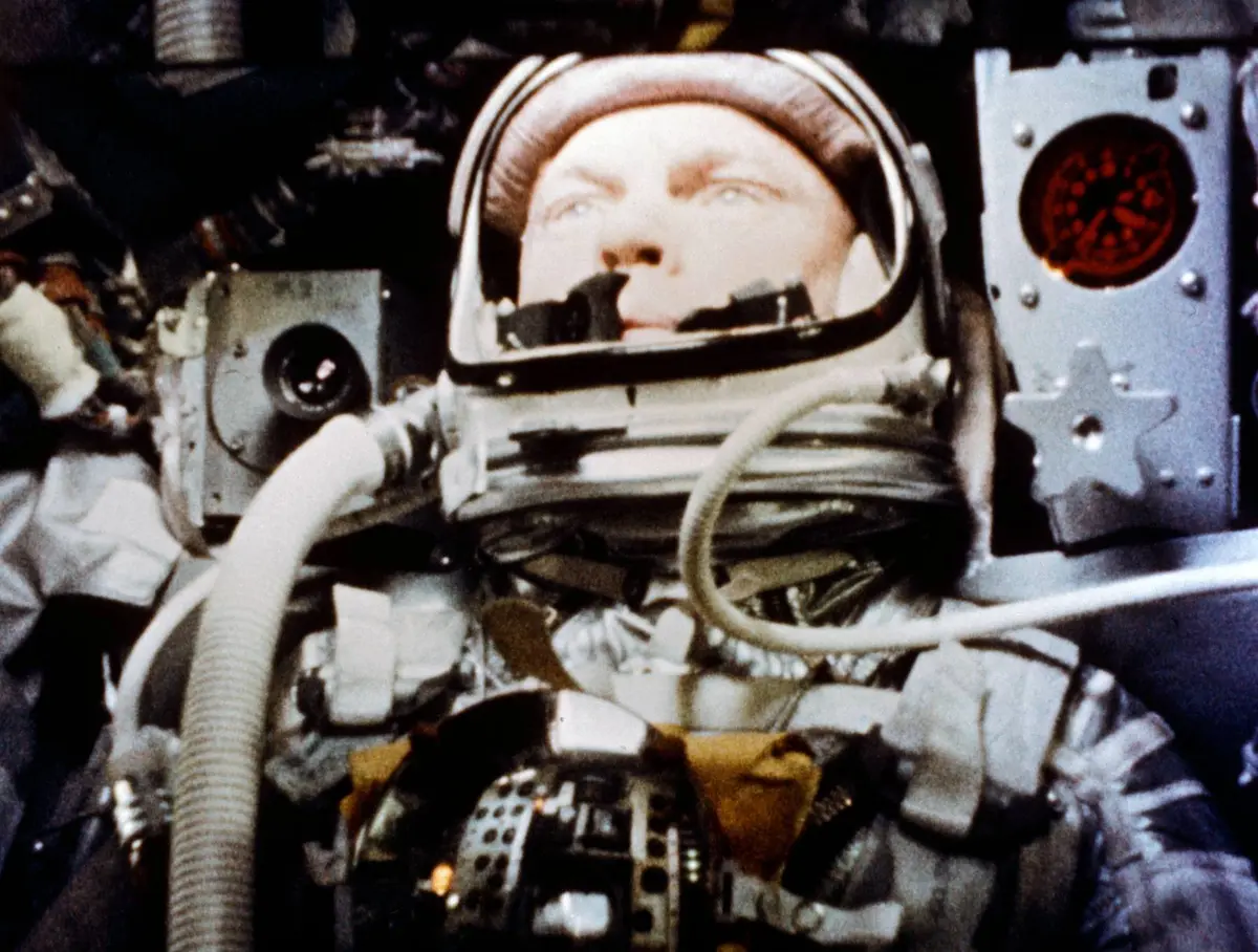 An onboard camera films Glenn in orbit aboard Friendship 7, 20 February 1962 (S62-00303)