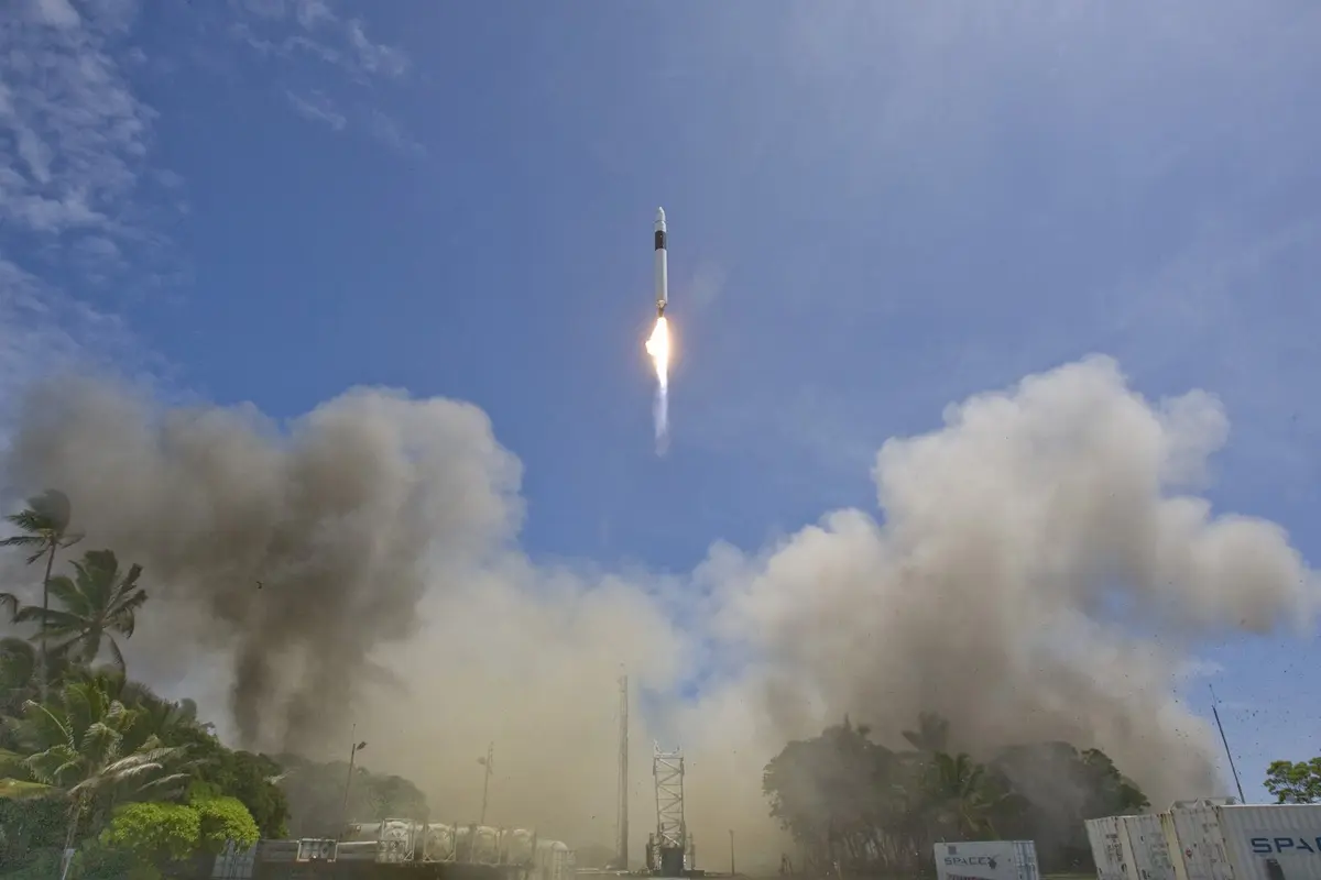 Falcon 1 lifts off from Omelek Island in the Kwajalein Atoll on its fourth flight, 28 September 2008, and reaches orbit.