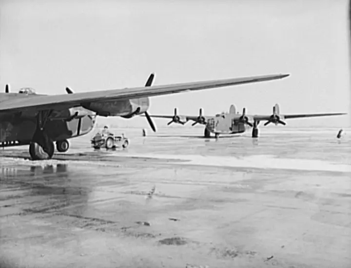 B-24 Liberators on the Willow Run flight line, 1942–43